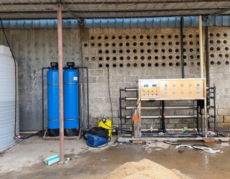 貴港造紙廠鍋爐2噸反滲透凈水設(shè)備